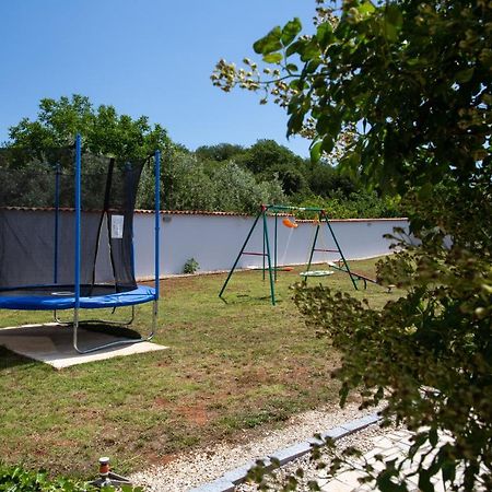 Holiday Home Petrovic Medulin Extérieur photo