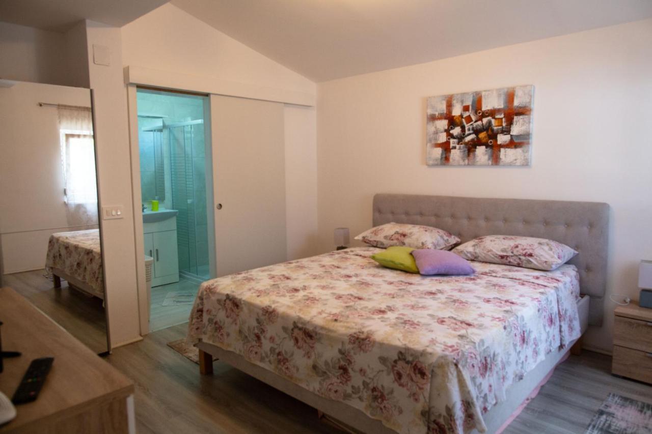 Holiday Home Petrovic Medulin Extérieur photo