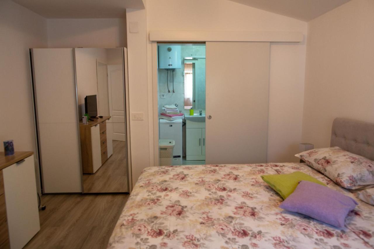 Holiday Home Petrovic Medulin Extérieur photo